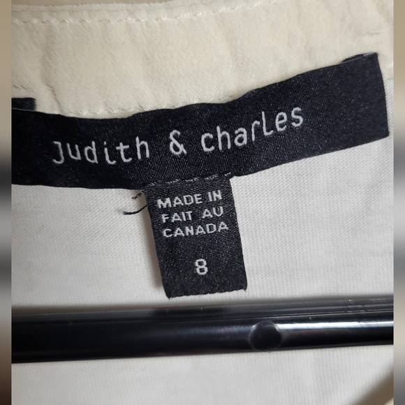 Judith & Charles silk front, Cotton back blouse size 8 Made in Canada grey&white - Picture 3 of 4